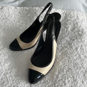 White House/Black market shoes. Size 8.
